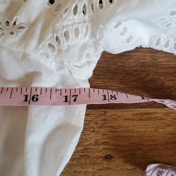 Old Navy Size Small White Eyelet Knee Length Dress - Picture 5 of 7